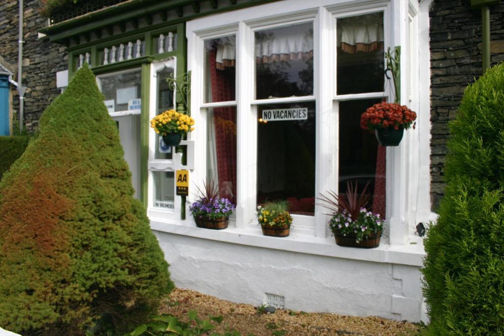 Green Gables Guest House Уиндермир Экстерьер фото